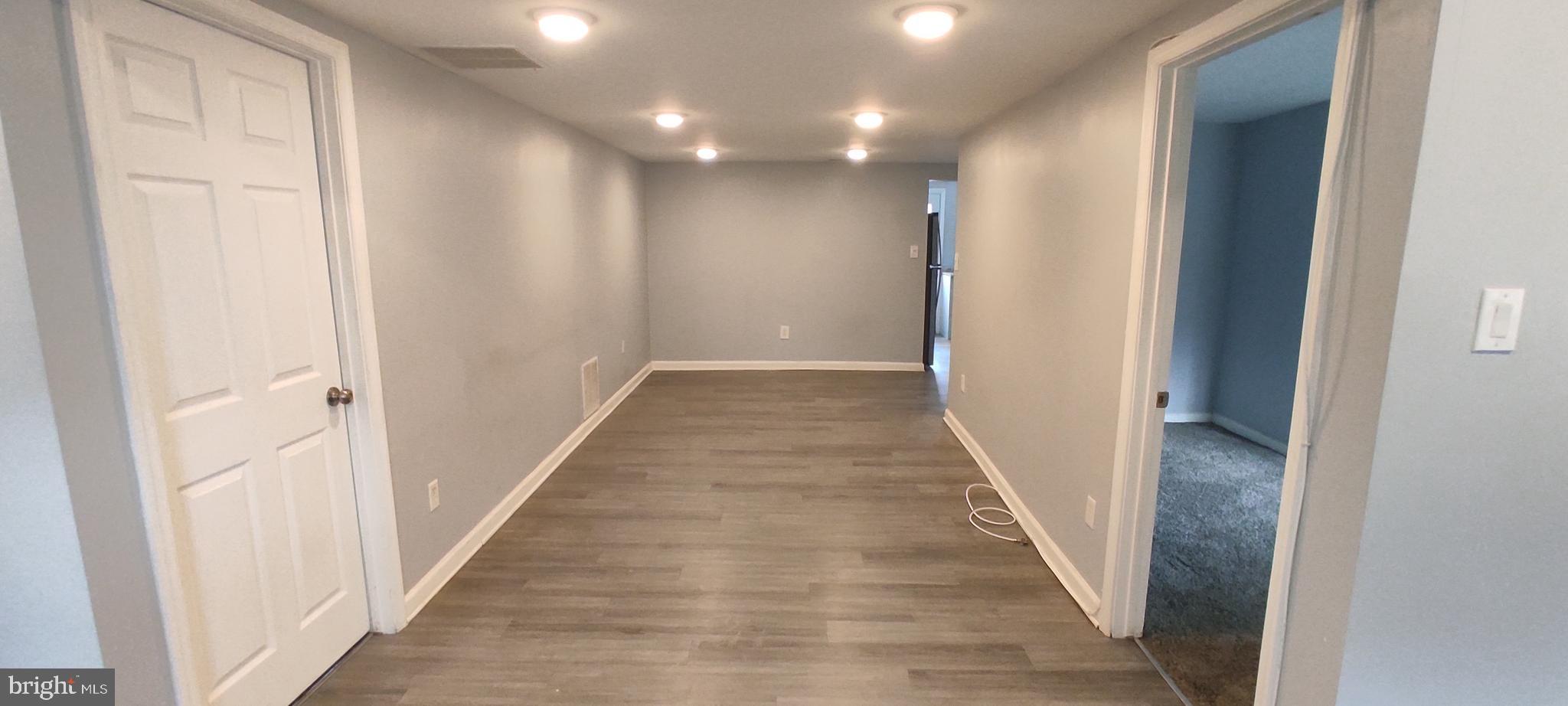 127 Cove Road Mantua, NJ 08051 - Photo 9 of 12 OPEN LR/DR