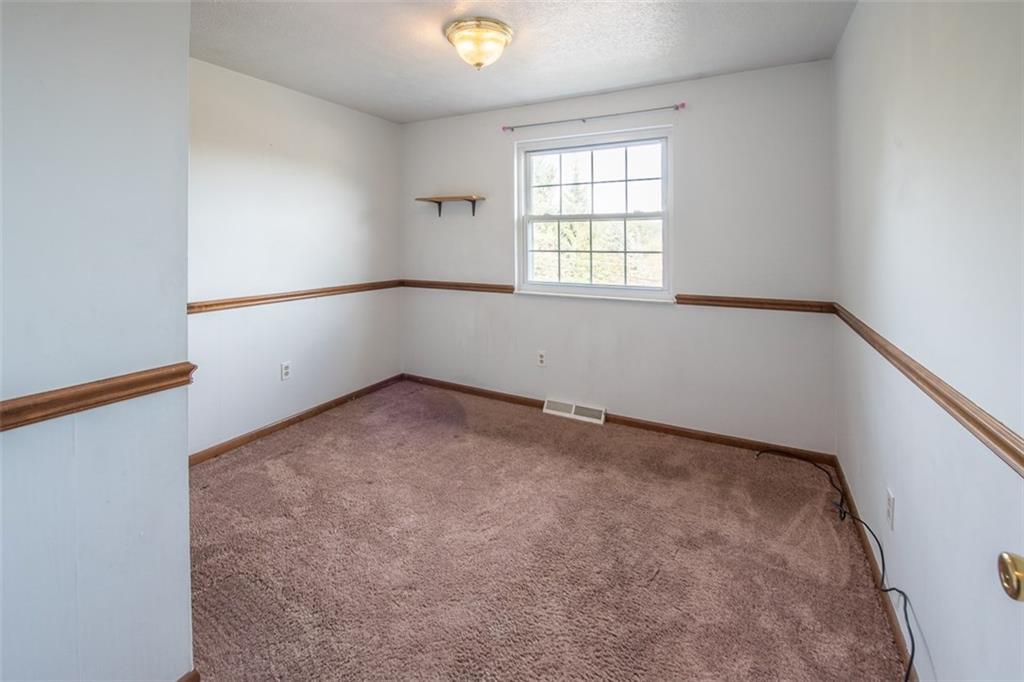 1079 O'Block Road Pittsburgh, PA 15239 - Photo 12 of 21 Gallery Image 12