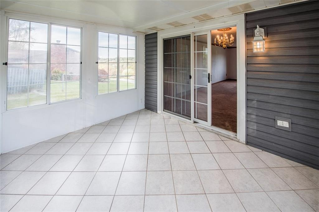 1079 O'Block Road Pittsburgh, PA 15239 - Photo 14 of 21 Gallery Image 14