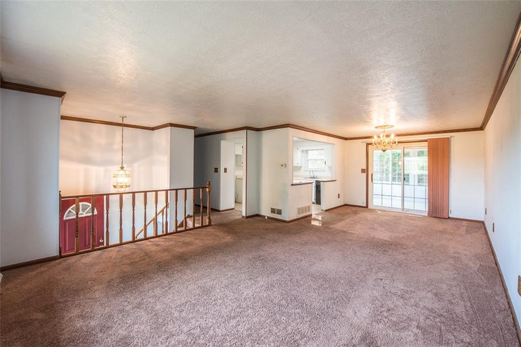 1079 O'Block Road Pittsburgh, PA 15239 - Photo 3 of 21 Gallery Image 3