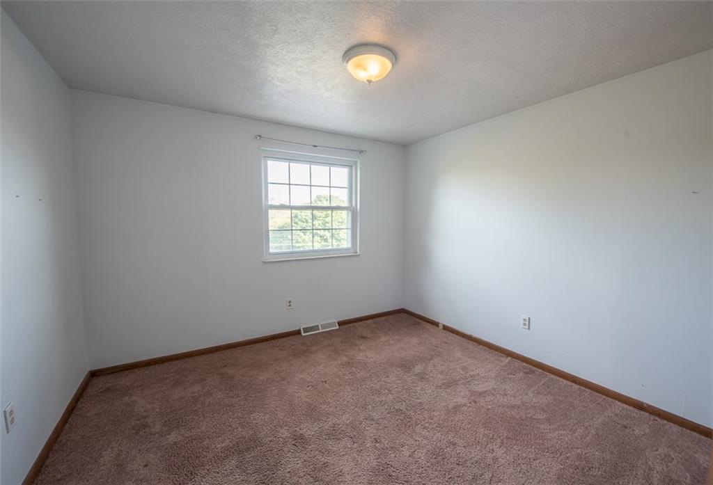 1079 O'Block Road Pittsburgh, PA 15239 - Photo 10 of 21 Gallery Image 10