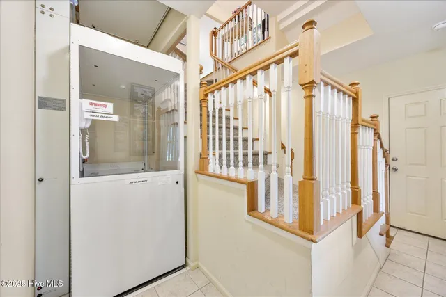 $2,675,000 | 6715 Ocean Drive, Emerald Isle, NC 28594