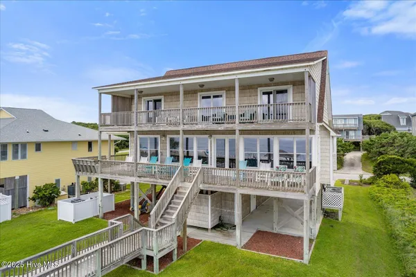 $2,599,000 | 6715 Ocean Drive, Emerald Isle, NC 28594