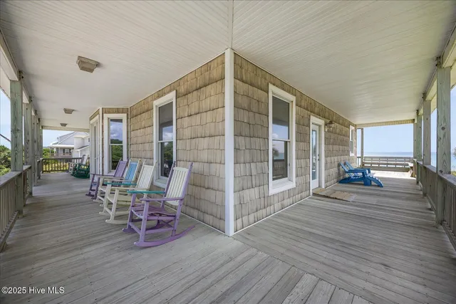 $2,675,000 | 6715 Ocean Drive, Emerald Isle, NC 28594
