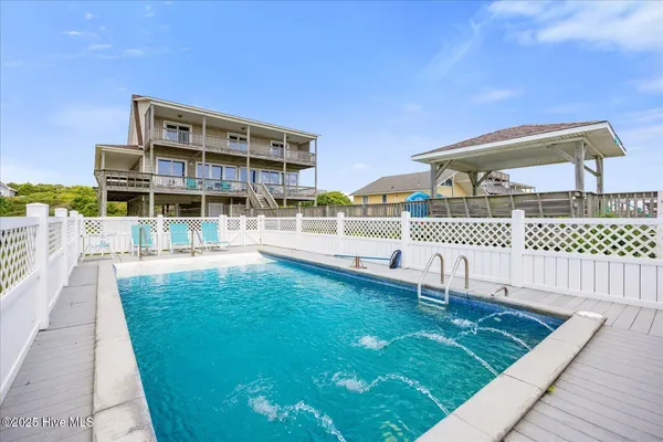 $2,599,000 | 6715 Ocean Drive, Emerald Isle, NC 28594