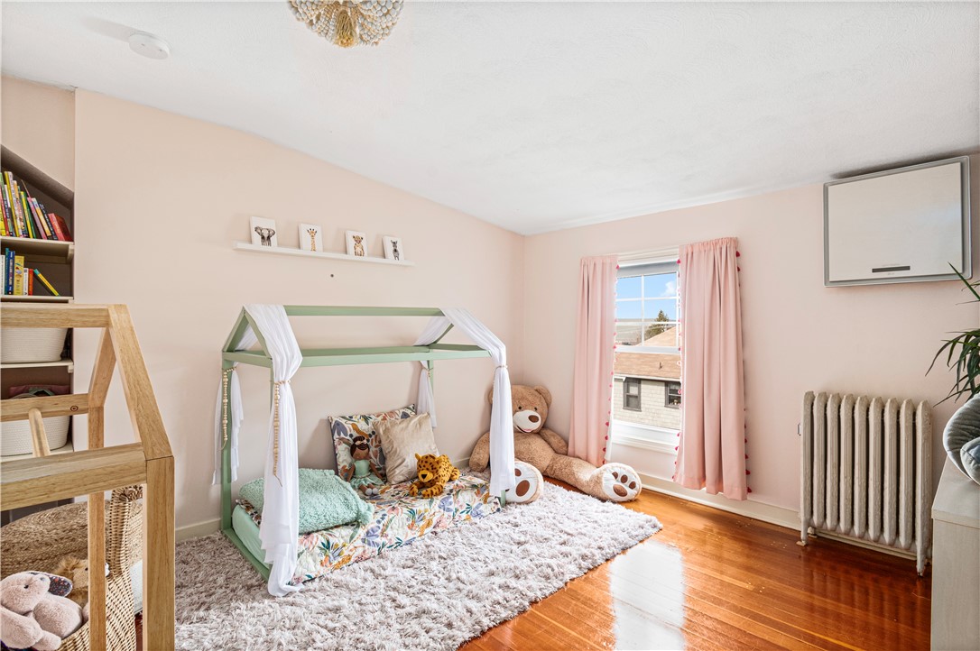 83 Colonial Road Providence, RI 02906 - Photo 29 of 37