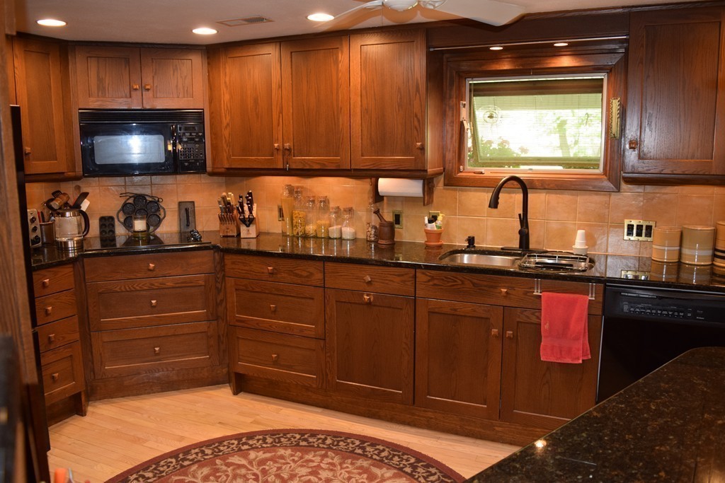 119 Bogan Road Monson, MA 01057 - Photo 18 of 30
