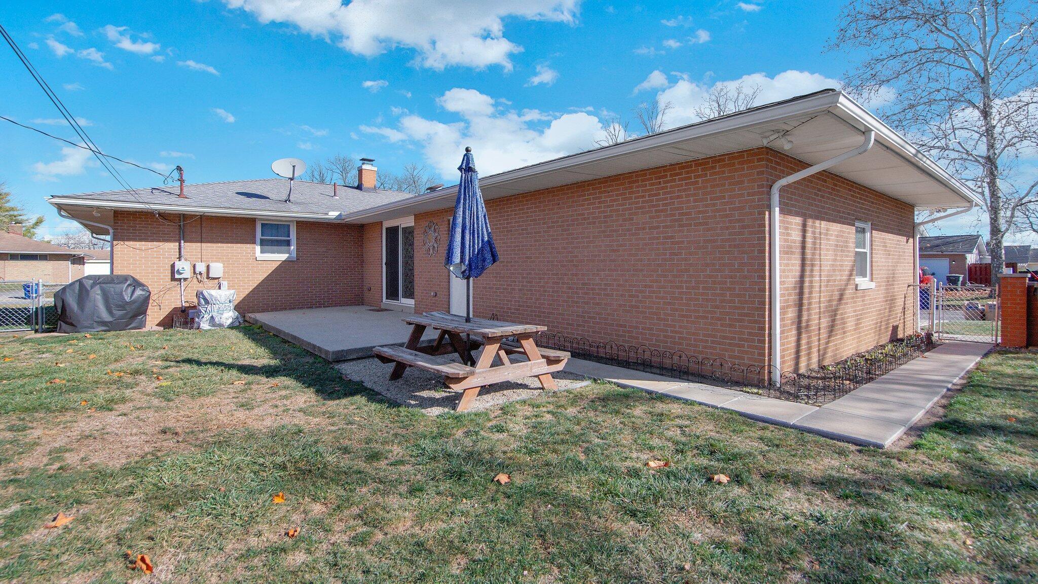 2753 Rosedale Avenue Columbus, OH 43204 - Photo 17 of 22 23-web-or-mls-2753-rosedale-ave