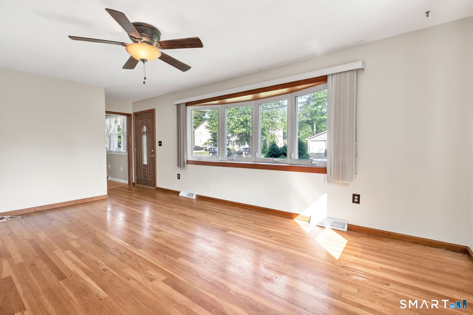 410 West Rutland Road Milford, CT 06461 - Photo 10 of 39 Gallery Image 10