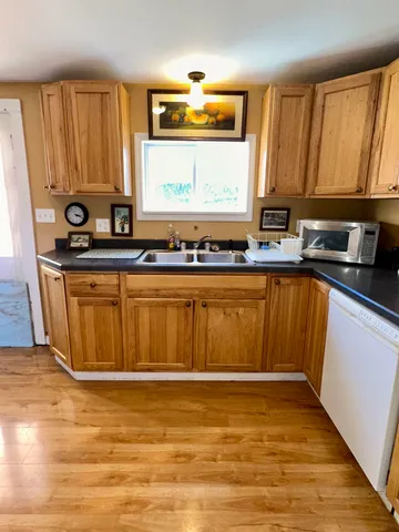 $259,900 | 47 Waite Hill Road, Pawlet, VT 05761