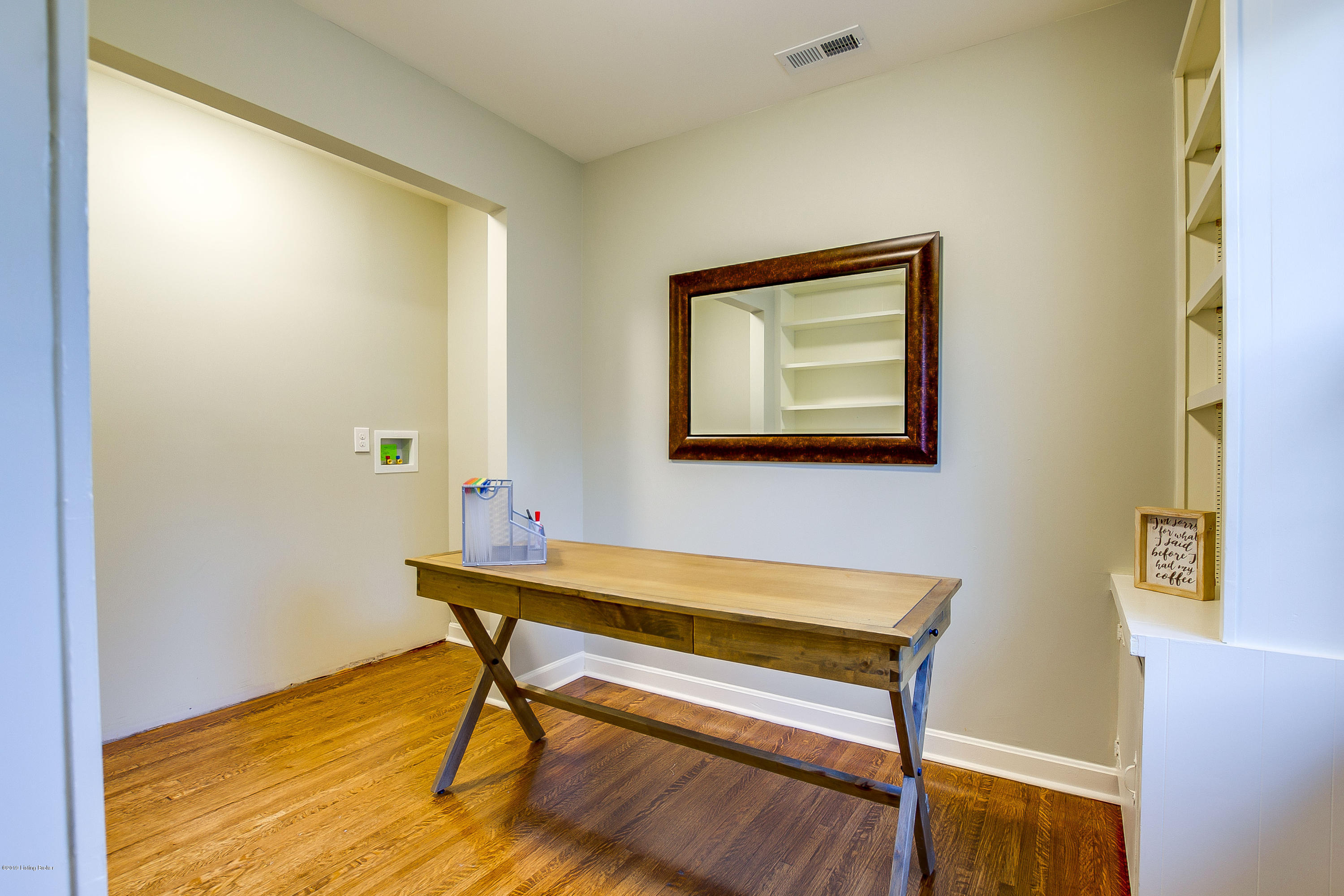 1851 Gresham Road Louisville, KY 40205 - Photo 19 of 35 1851_GreshamRd_40205_0127