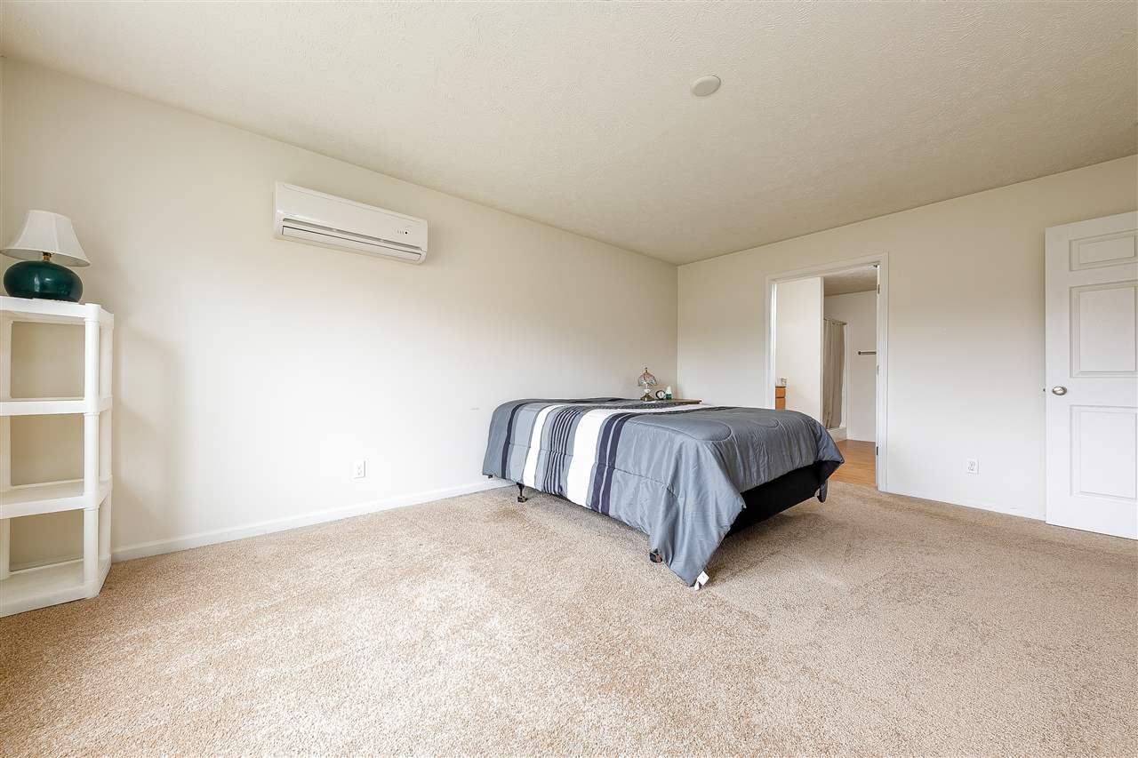 233 South Weldon Road Beulah, MI 49617 - Photo 29 of 33 1881249-28.JPG