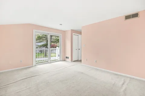 $699,000 | 12 Steepletree Lane, Unit 12, Wayland, MA 01778