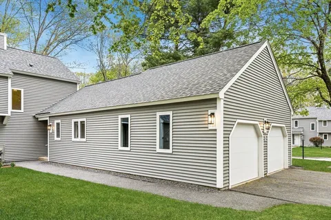 $699,000 | 12 Steepletree Lane, Unit 12, Wayland, MA 01778