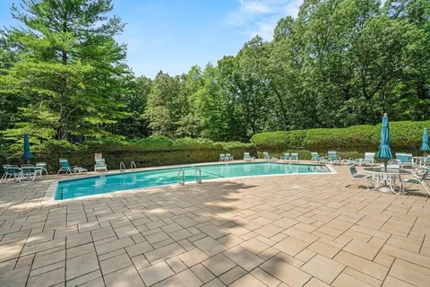 $699,000 | 12 Steepletree Lane, Unit 12, Wayland, MA 01778