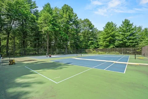 $699,000 | 12 Steepletree Lane, Unit 12, Wayland, MA 01778