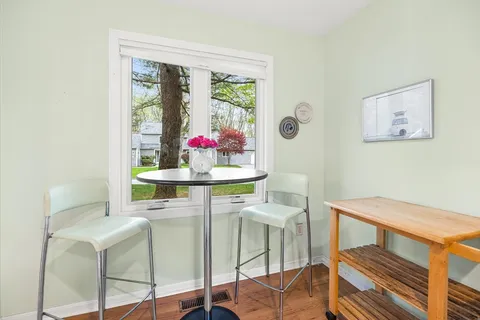 $699,000 | 12 Steepletree Lane, Unit 12, Wayland, MA 01778