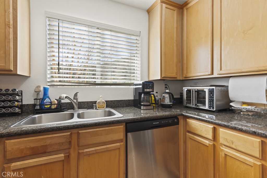 2320 Del Mar Way, Unit 102 Corona, CA 92882 - Photo 11 of 31