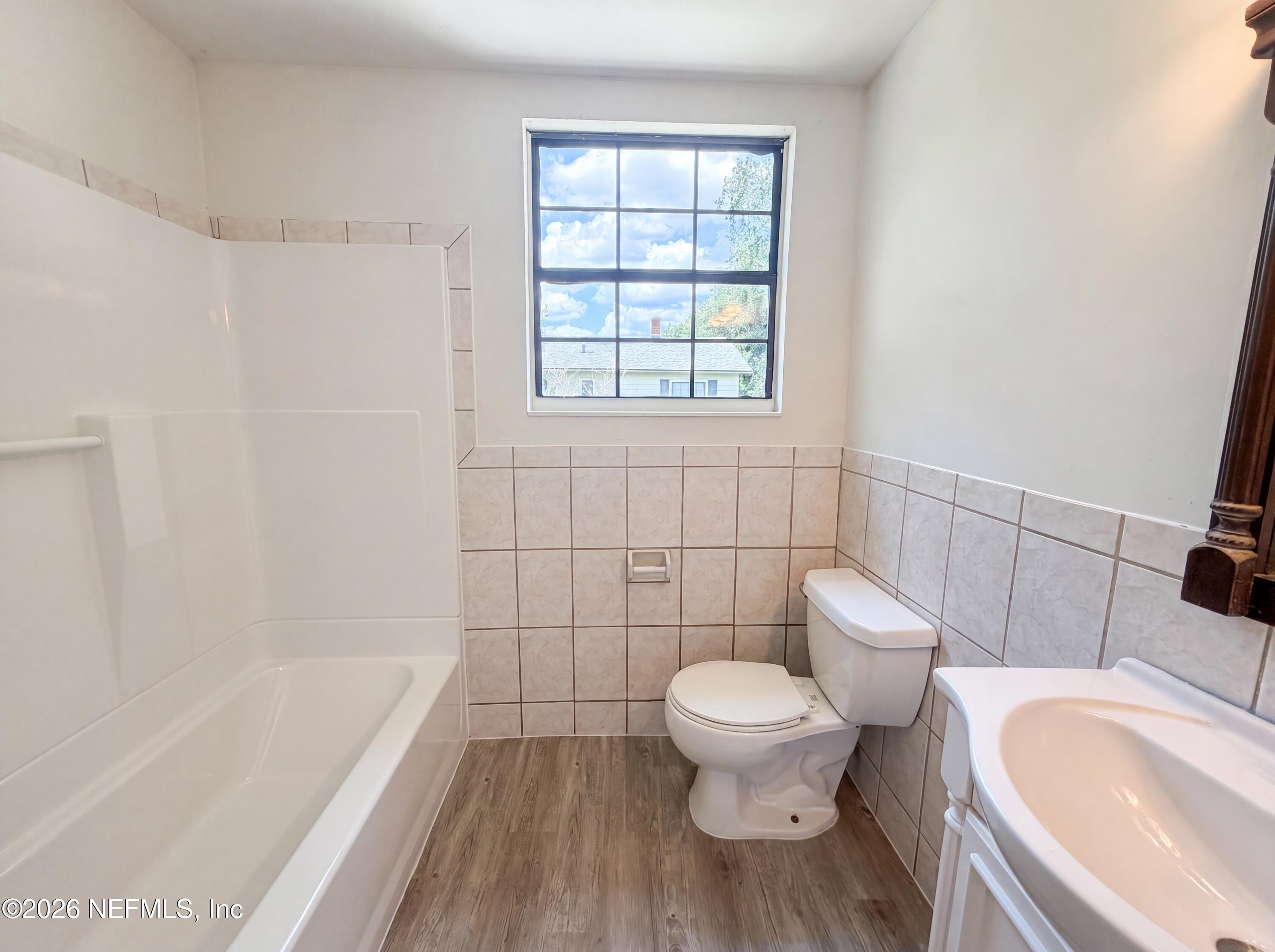 2742 Merwyn Road Jacksonville, FL 32207 - Photo 18 of 22 photo_16