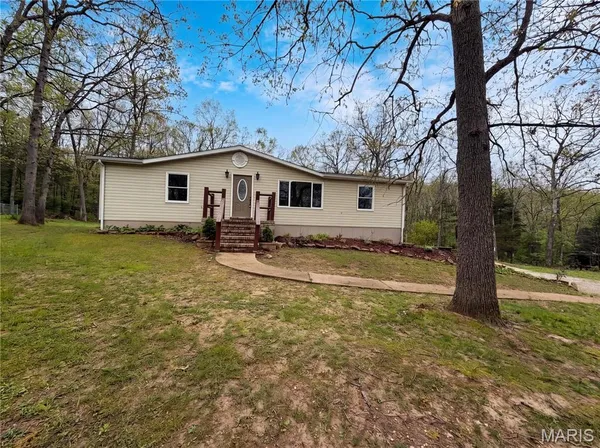 $219,000 | 14326 Spring Drive, De Soto, MO 63020