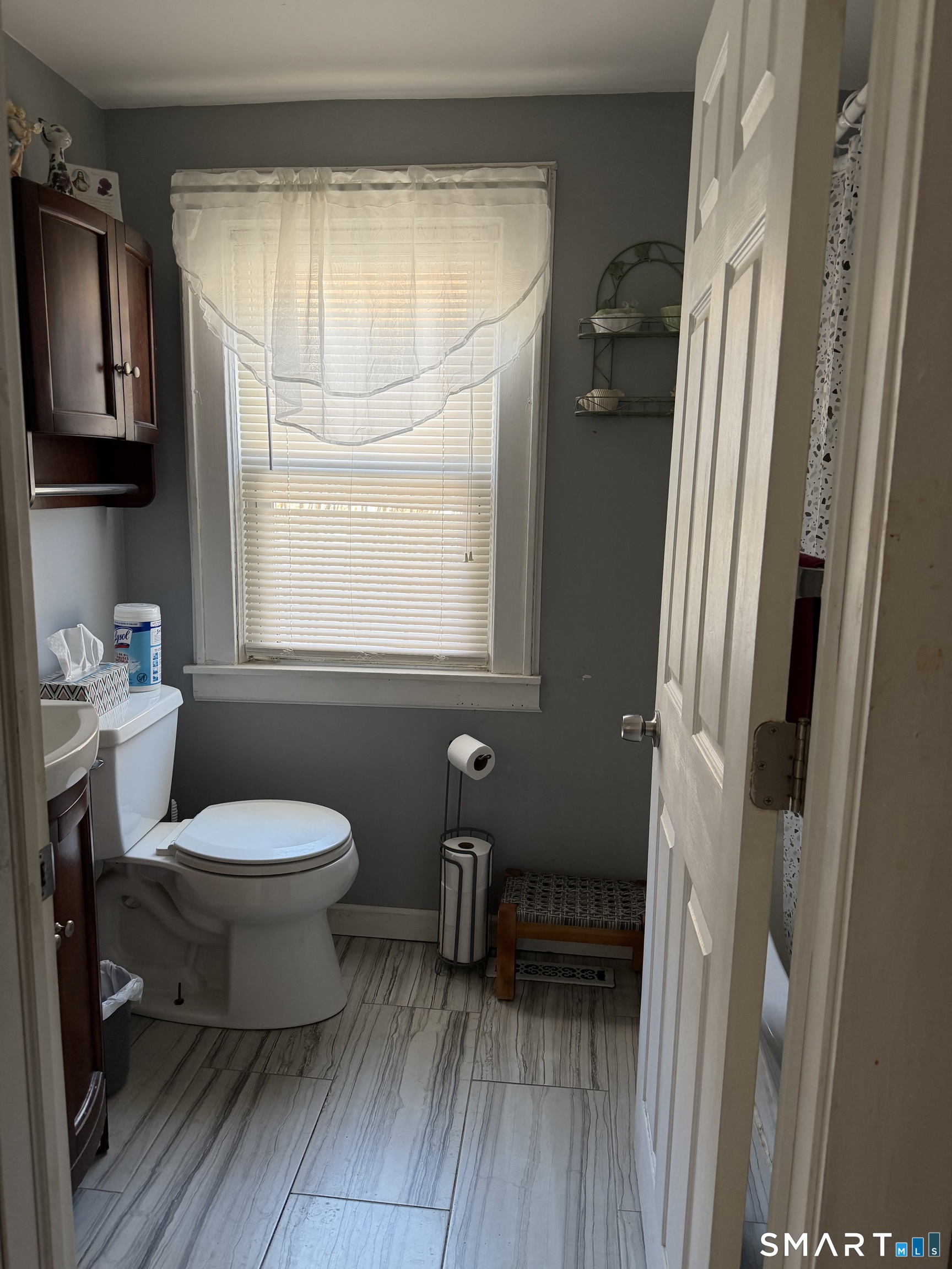 31 Church Street Beacon Falls, CT 06403 - Photo 6 of 11