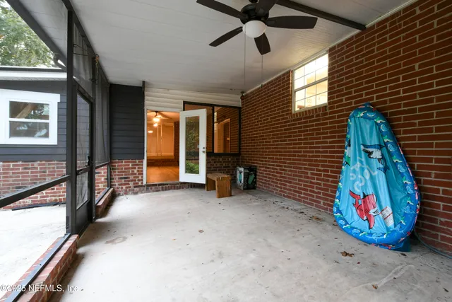 a view of a pathway with a yard