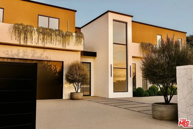 a black and white photo of a