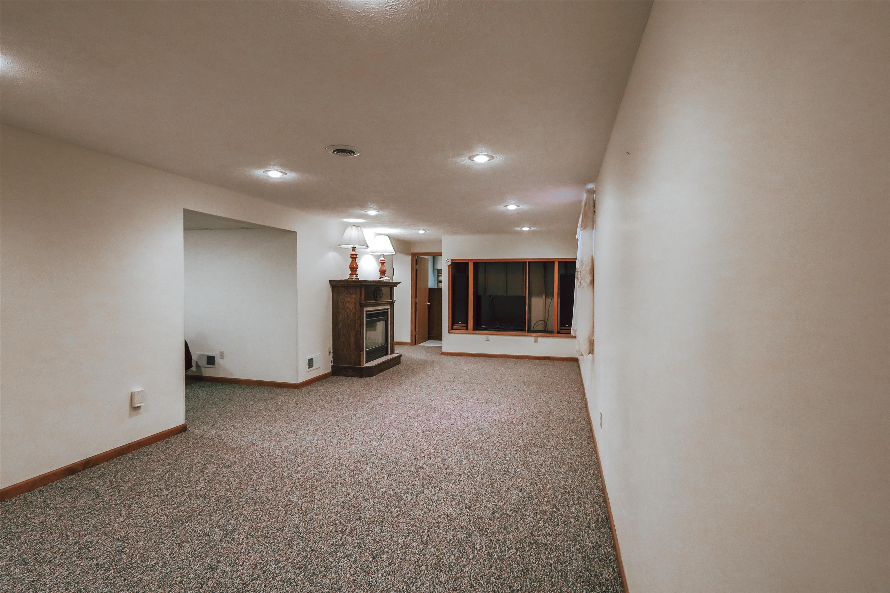 13686 Hedeen Road Traverse City, MI 49686 - Photo 16 of 56 1947061-096F8FC0-938D-4D78-A67D-FDADAEEEB630.JPG