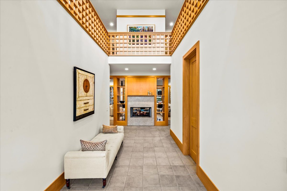 4 Indian Hill Road Winnetka, IL 60093 - Photo 3 of 31 Gallery Image 3