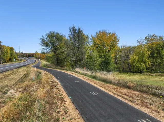 $425,000 | 480 Blueridge Street Southwest, Delano, MN 55328