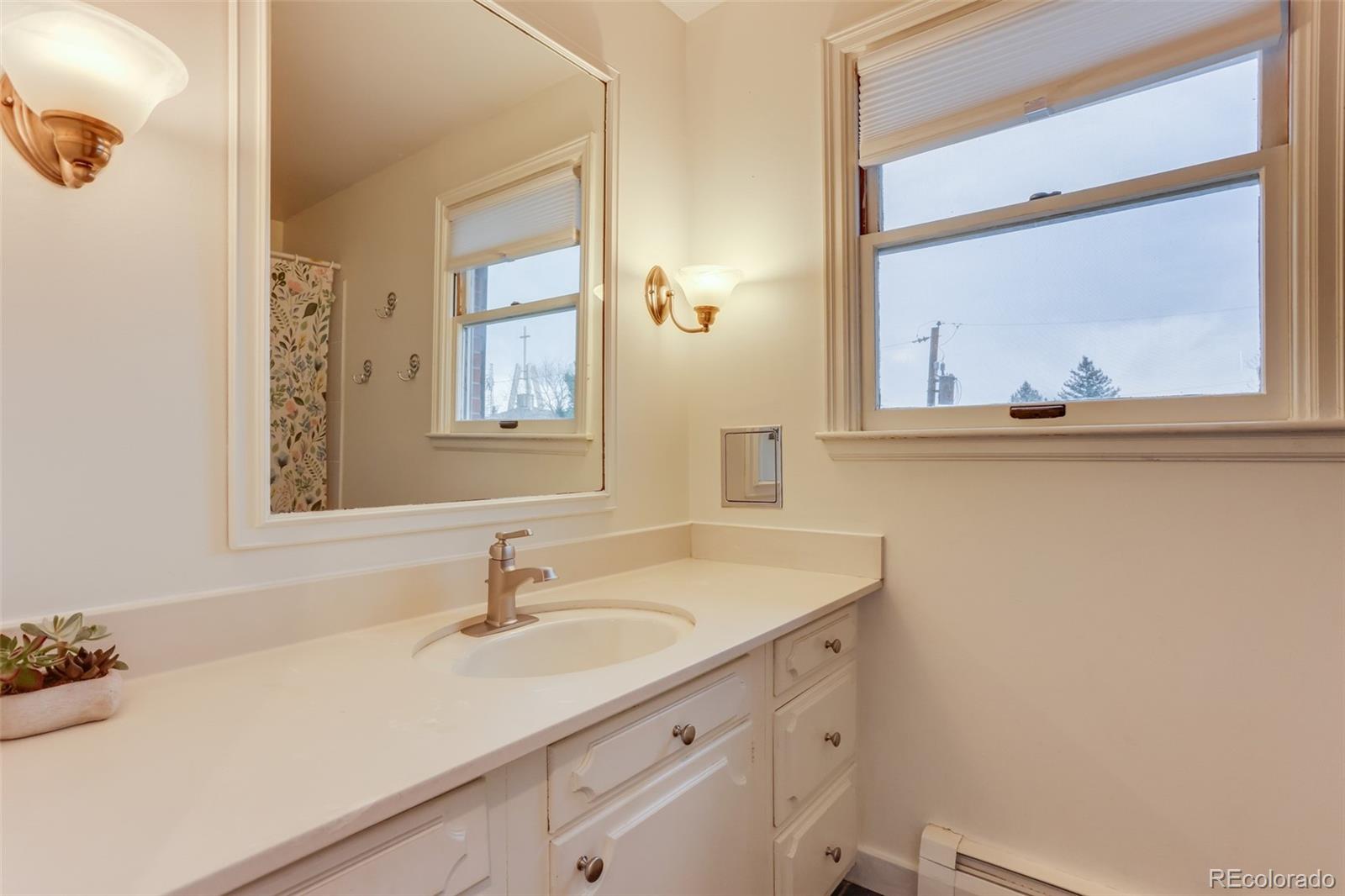 6952 Dover Circle Arvada, CO 80004 - Photo 23 of 40