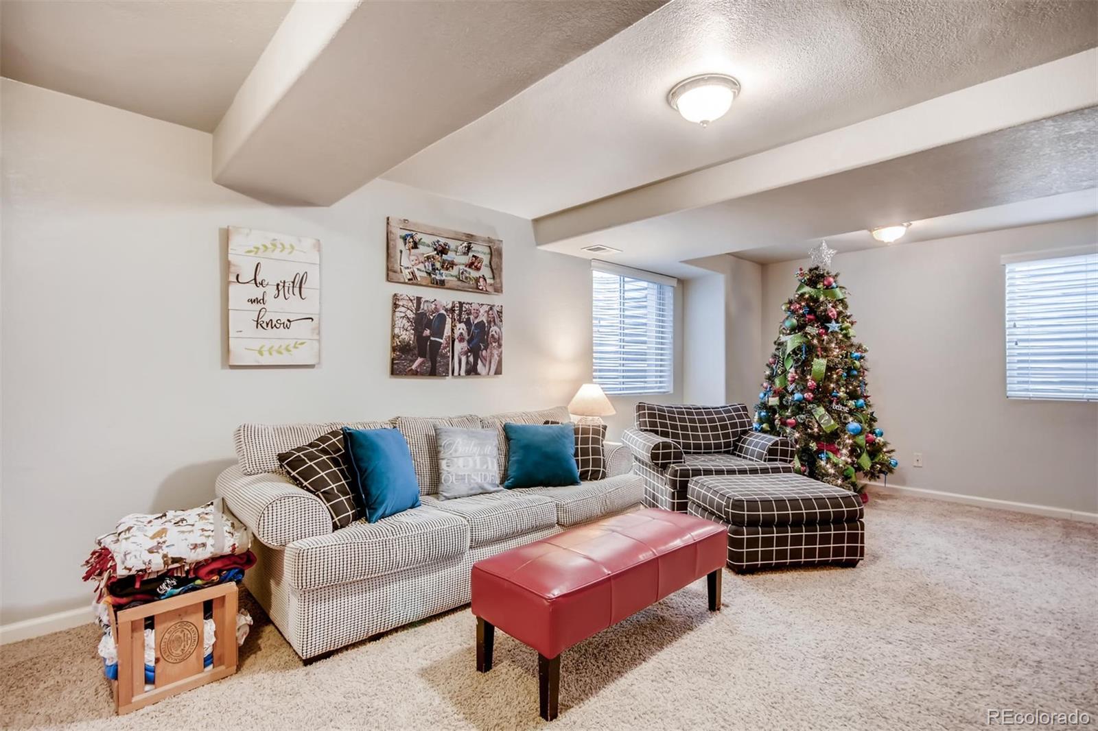 5403 Wangaratta Way Highlands Ranch, CO 80130 - Photo 12 of 26 Gallery Image 12