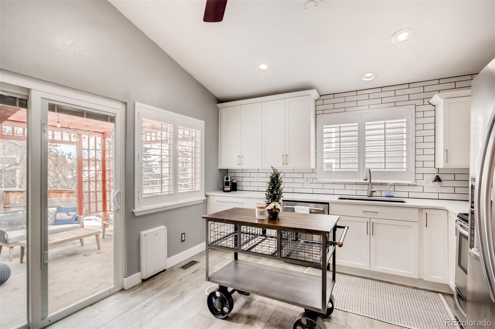 5403 Wangaratta Way Highlands Ranch, CO 80130 - Photo 17 of 26 Gallery Image 17