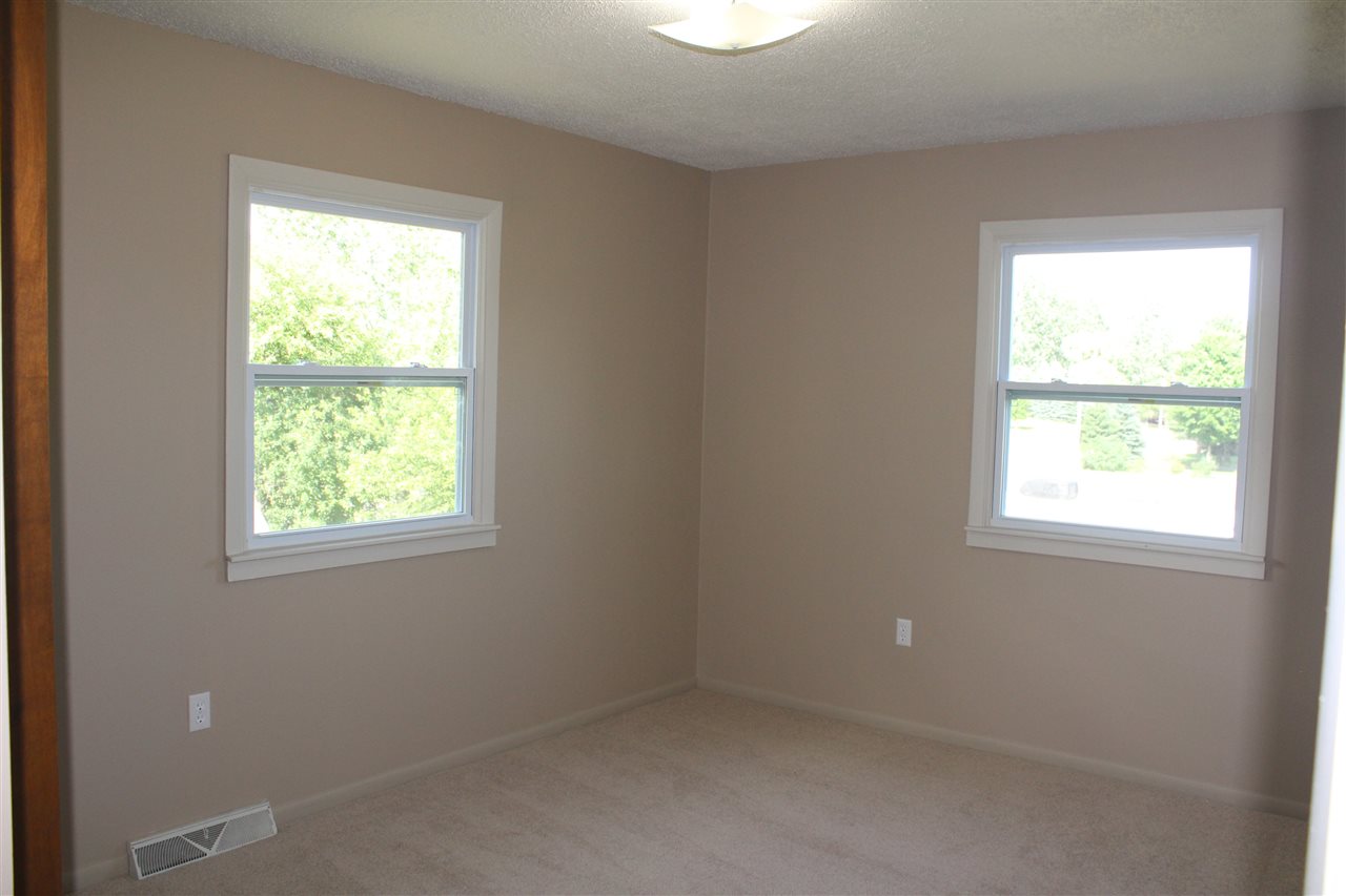 10308 36 1/2 Road Cadillac, MI 49601 - Photo 17 of 35 1848700-17.JPG