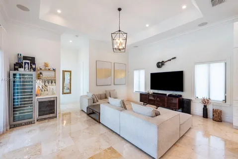 $3,375,000 | 12311 Southwest 94th Avenue, Miami, FL 33176
