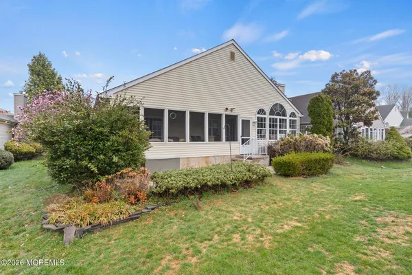 $999,000 | 62 Ivy Hill Road, Lakewood, NJ 08701