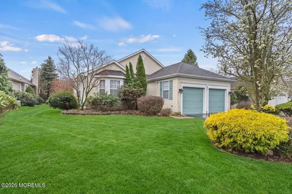 $999,000 | 62 Ivy Hill Road, Lakewood, NJ 08701