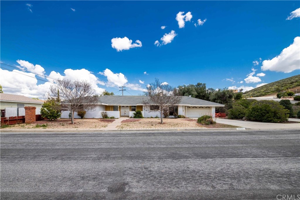 28740 Piping Rock Road Menifee, CA 92586 - Photo 1 of 1 Street View of Home
