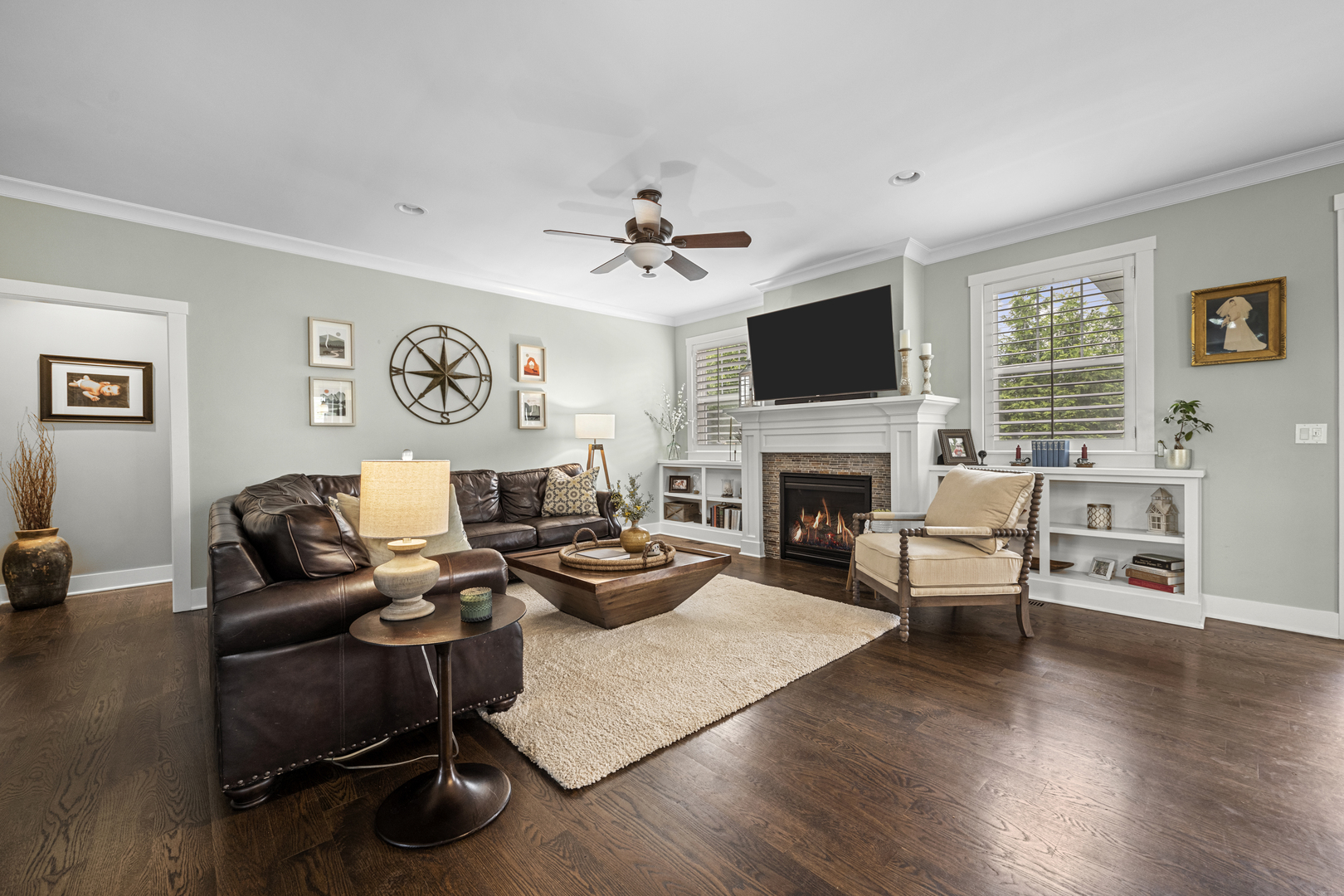 2035 Windham Circle Wheaton, IL 60187 - Photo 13 of 40 a living room with furniture fireplace and flat screen tv