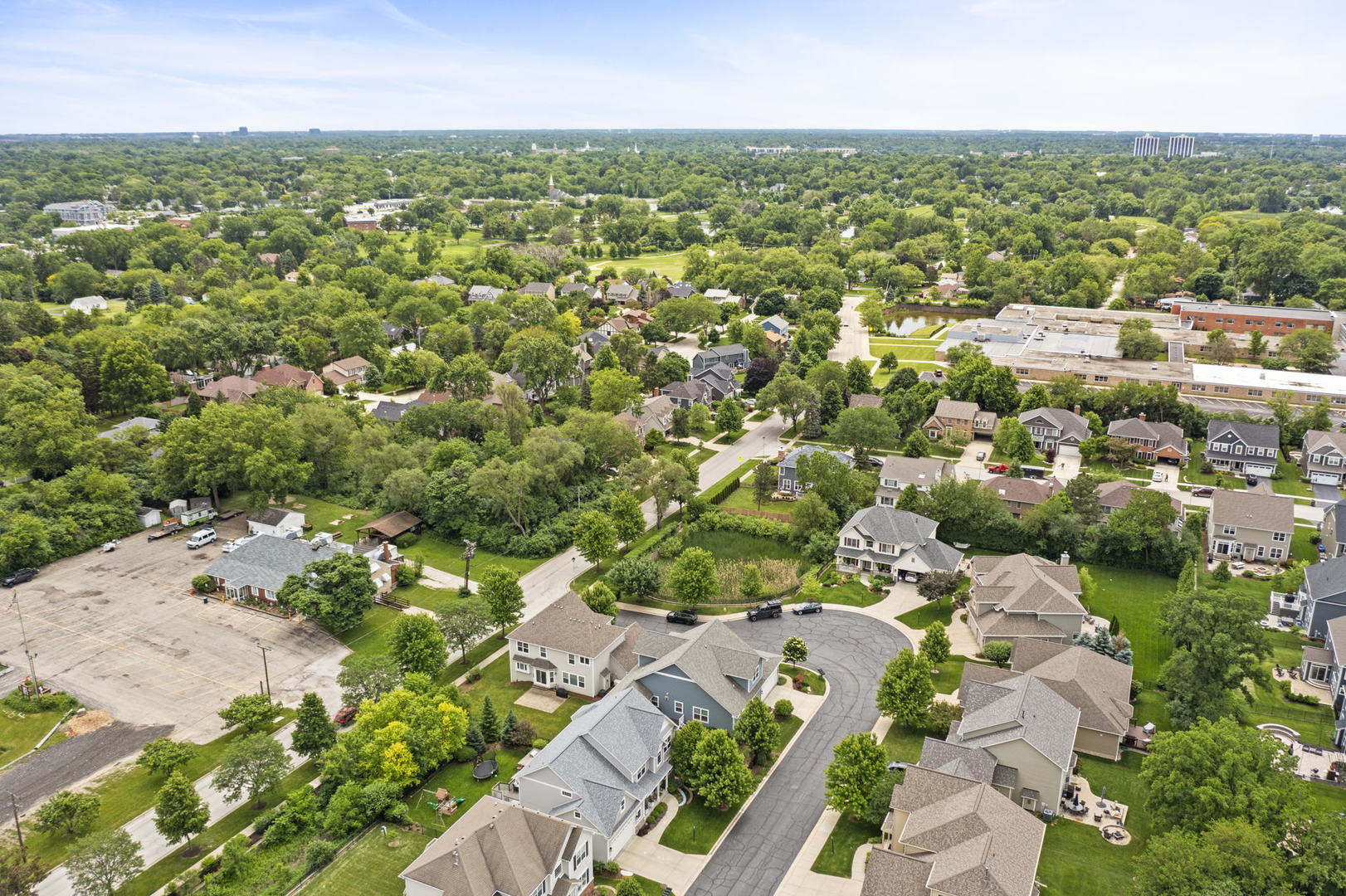 2035 Windham Circle Wheaton, IL 60187 - Photo 39 of 40 an aerial view of residential houses with outdoor space