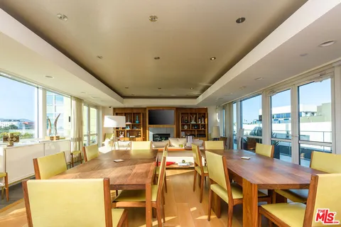 $1,799,000 | 1705 Ocean Avenue, Unit 209, Santa Monica, CA 90401
