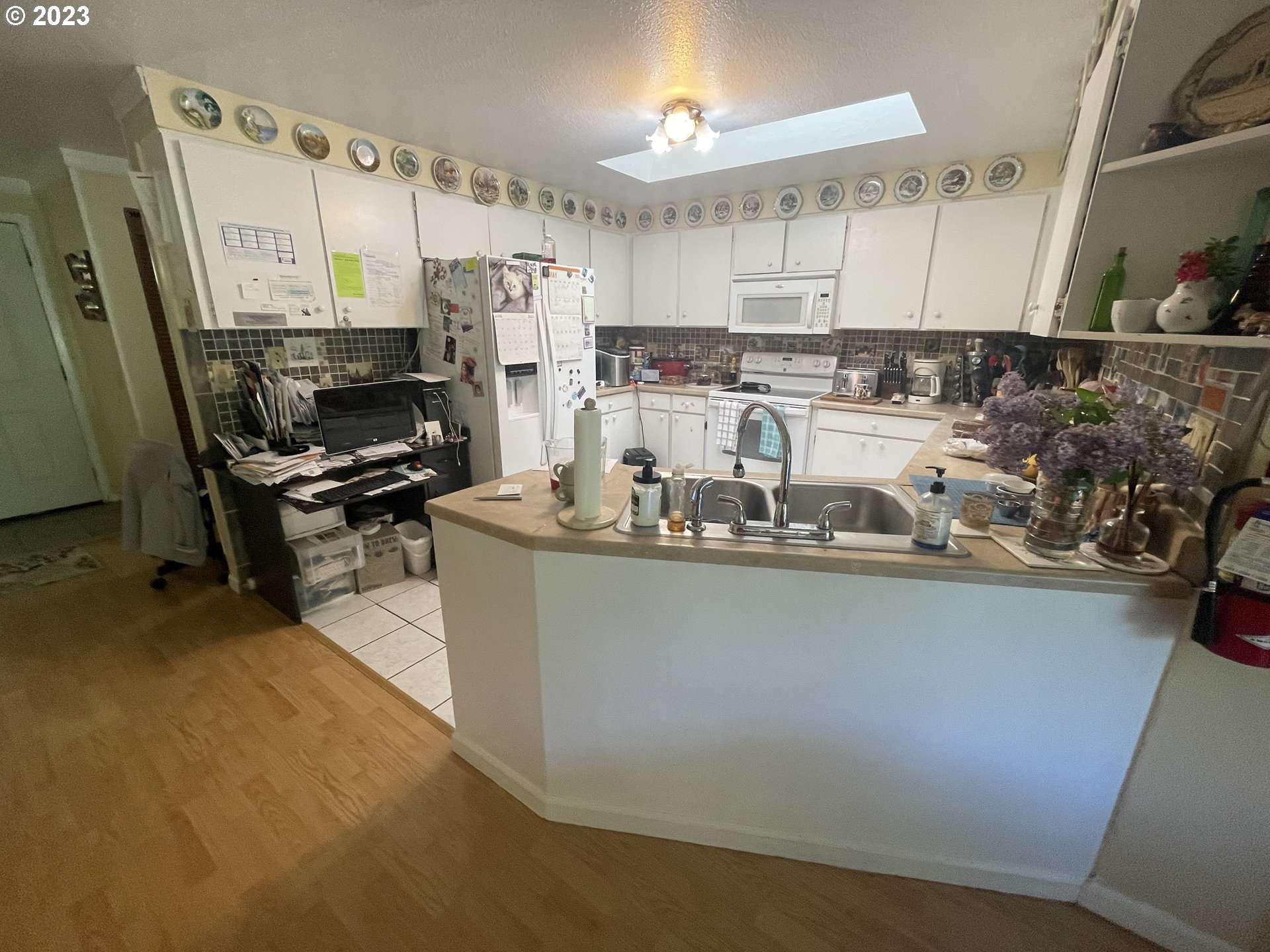 7765 Southwest Obrien Street Portland, OR 97223 - Photo 12 of 24 Gallery Image 12
