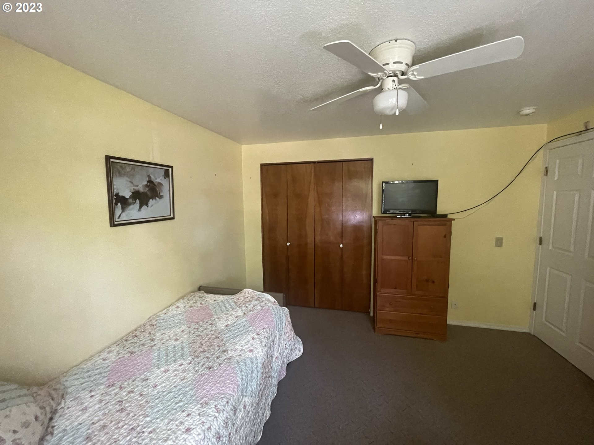 7765 Southwest Obrien Street Portland, OR 97223 - Photo 16 of 24 Gallery Image 16