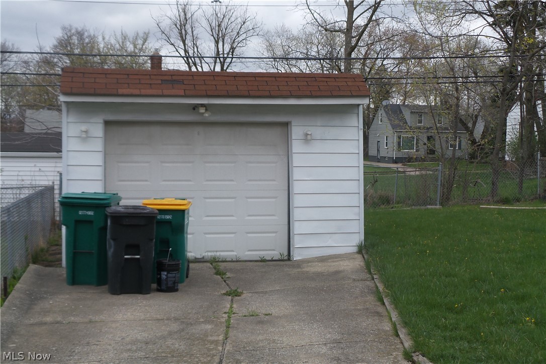 20815 Watson Road Maple Heights, OH 44137 - Photo 2 of 13 Gallery Image 2