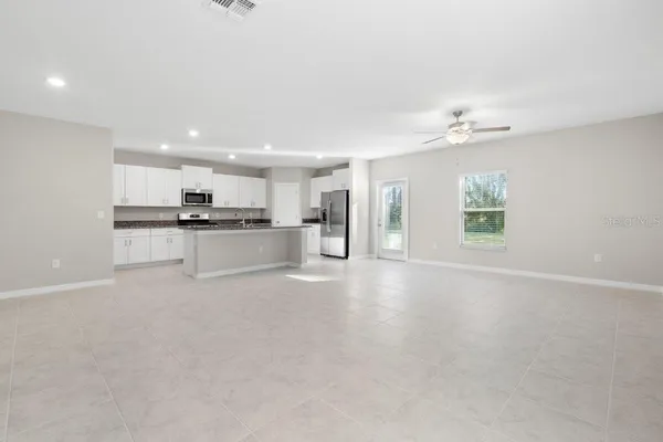 $2,500 | 5245 White Chicory Drive, Apollo Beach, FL 33572