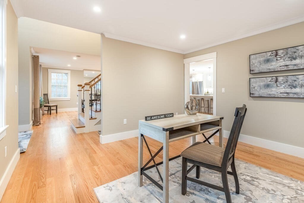 19 Windsor Road Westwood, MA 02090 - Photo 15 of 31 Gallery Image 15