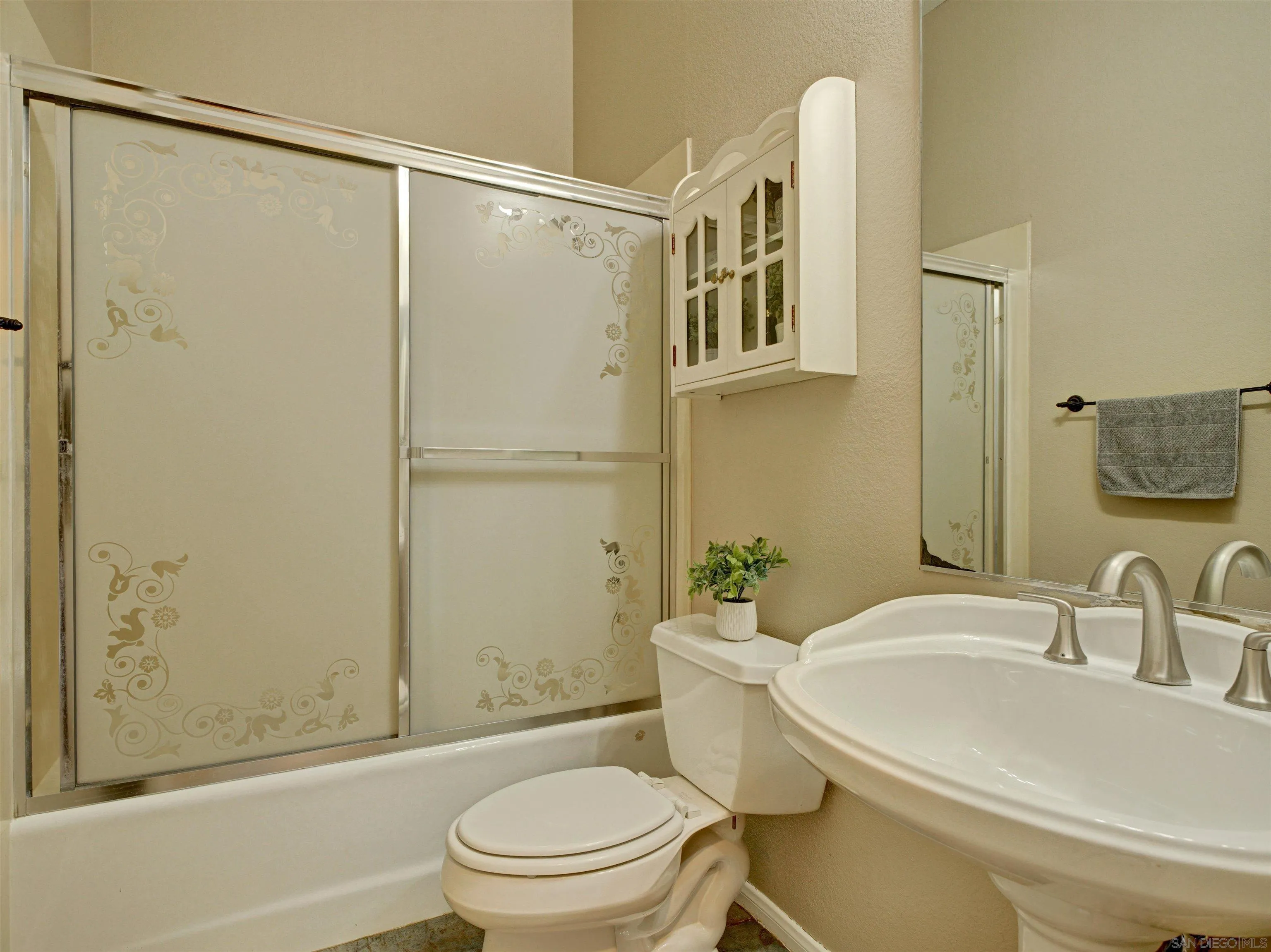 22655 Tombill Road Ramona, CA 92065 - Photo 10 of 25 Gallery Image 10