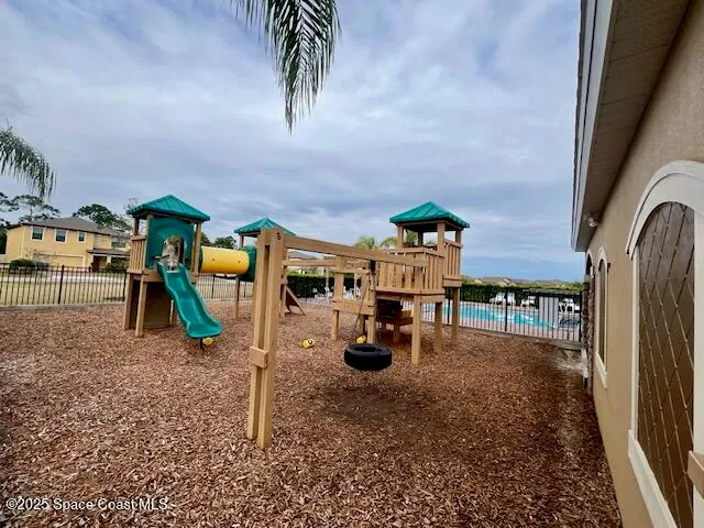 $2,200 | 915 Remington Green Drive Southeast, Palm Bay, FL 32909