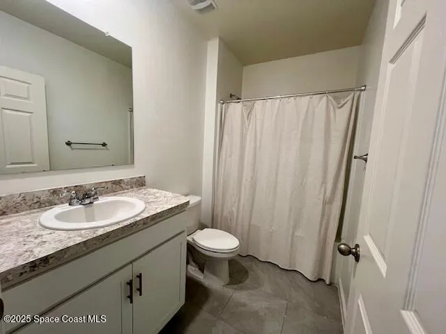 $2,200 | 915 Remington Green Drive Southeast, Palm Bay, FL 32909