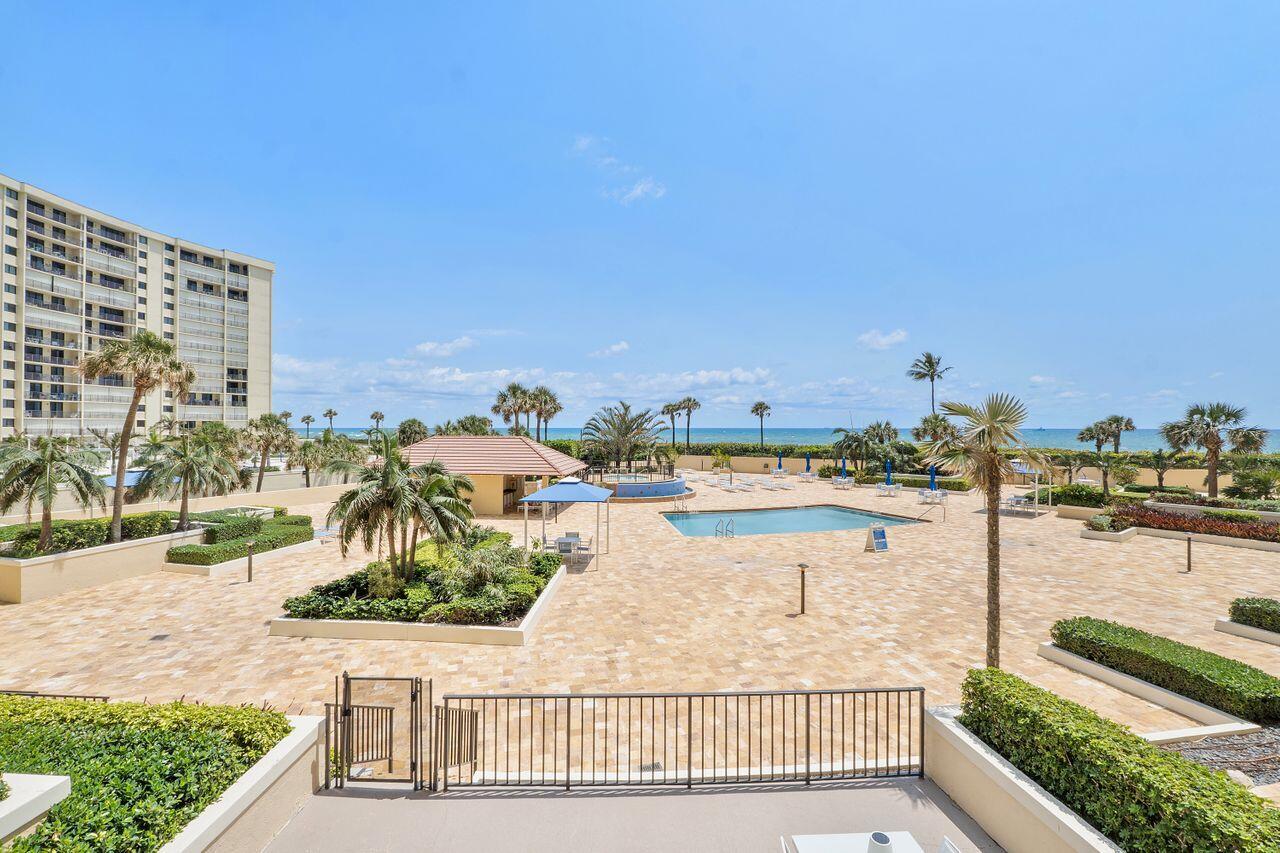 100 Ocean Trail Way, Unit 207 Jupiter, FL 33477 - Photo 36 of 61 100_Ocean_Trail_Way_U207_006